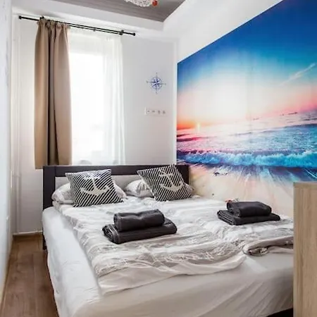 Brand New, Large With Opening Discount Apartmán *